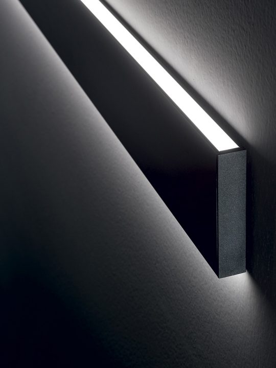 IDEAL LUX zidna lampa LINUS AP BK 4000K - 268071