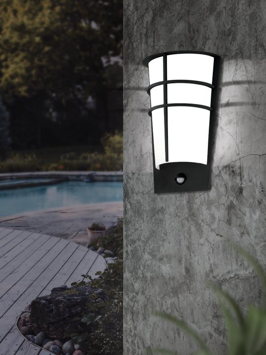 EGLO BREGANZO 1 zidna lampa - 96018