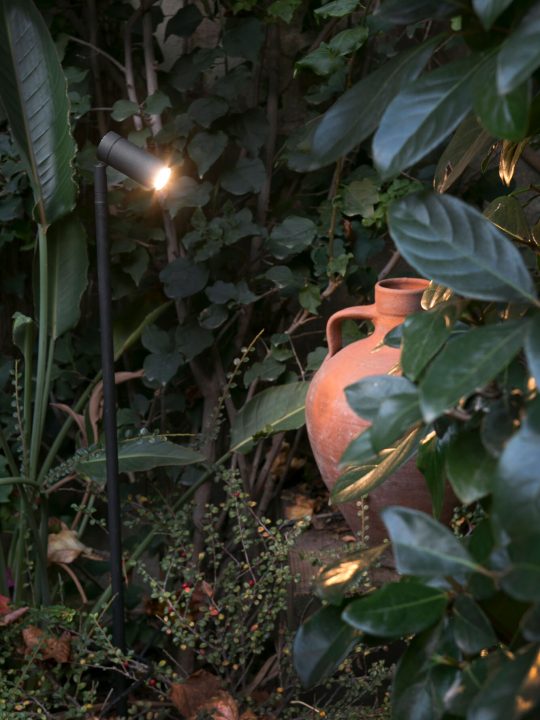 FARO SETH 600 Crna lampa sa šiljcima - 70226