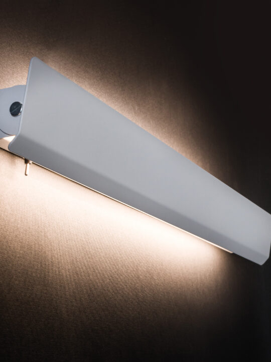 NOWODVORSKI zidna lampa sa prekidačem WING LED - 7543